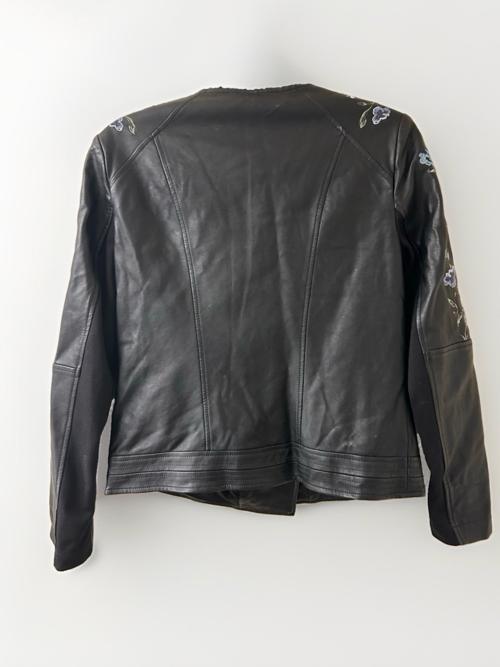 G by Giuliana Black Leather Moto Jacket with Purple & Blue Floral Embroidery Sm - Picture 2 of 7